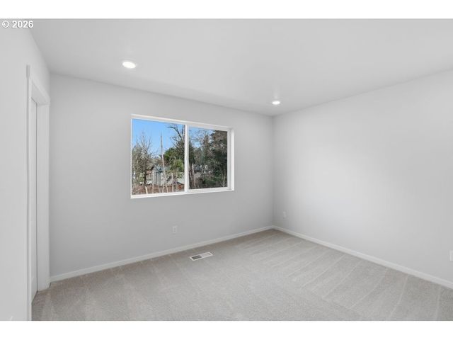 417 Sw 31ST St, Battle Ground, WA 98604