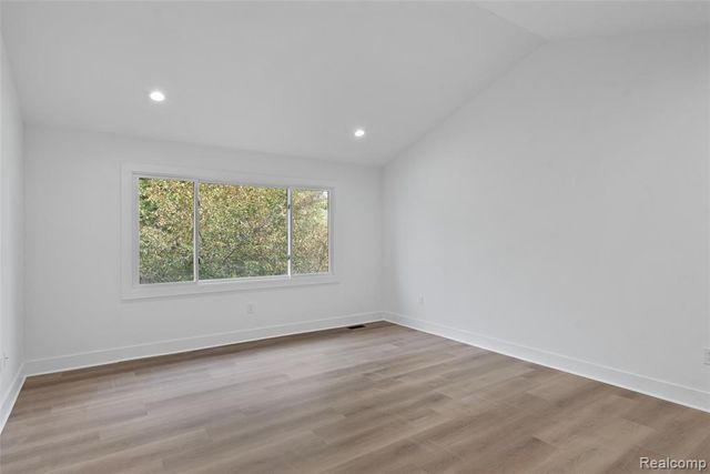 2841 Treyburn Lane, West Bloomfield, MI 48324