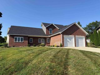 1041 E Nicholas Lane, Ellettsville, IN 47429