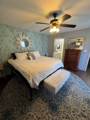 210 Davis Ranch Road, Alvarado, TX 76009