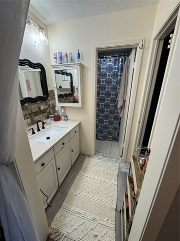 210 Davis Ranch Road, Alvarado, TX 76009