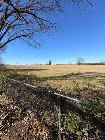 210 Davis Ranch Road, Alvarado, TX 76009