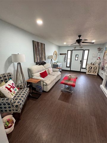 210 Davis Ranch Road, Alvarado, TX 76009