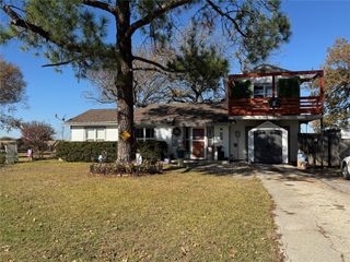 210 Davis Ranch Road, Alvarado, TX 76009