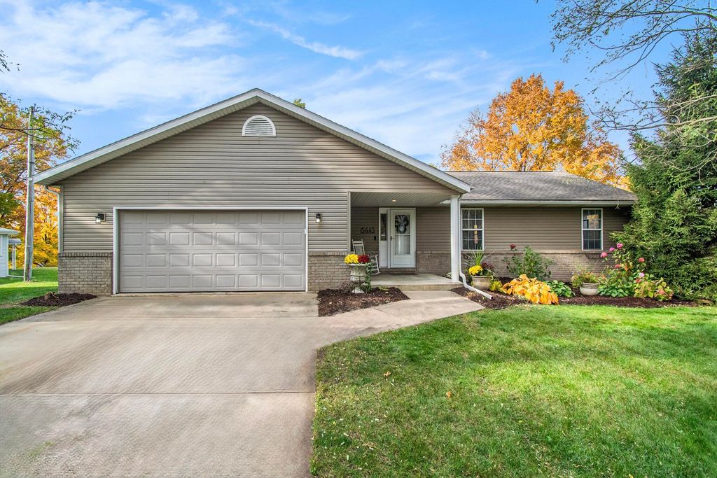 6445 W Shiva Drive, La Porte, IN 46350