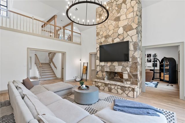 6 Ranchero Road, College Station, TX 77845