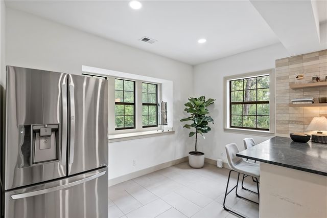 6 Ranchero Road, College Station, TX 77845