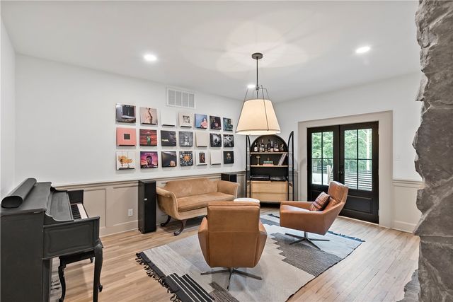 6 Ranchero Road, College Station, TX 77845