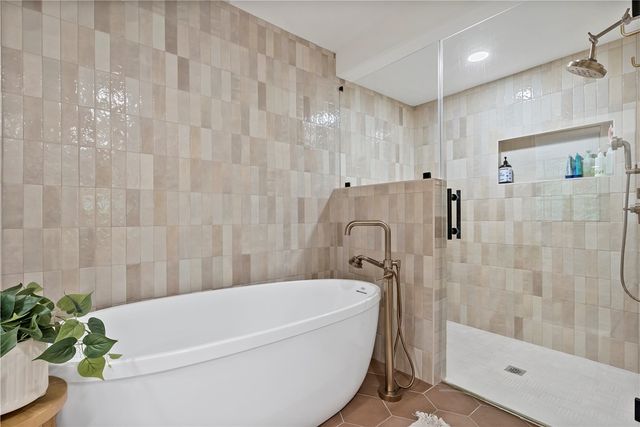 6 Ranchero Road, College Station, TX 77845