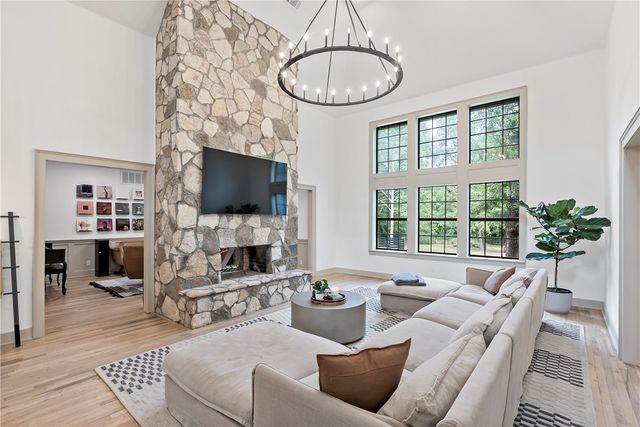 6 Ranchero Road, College Station, TX 77845