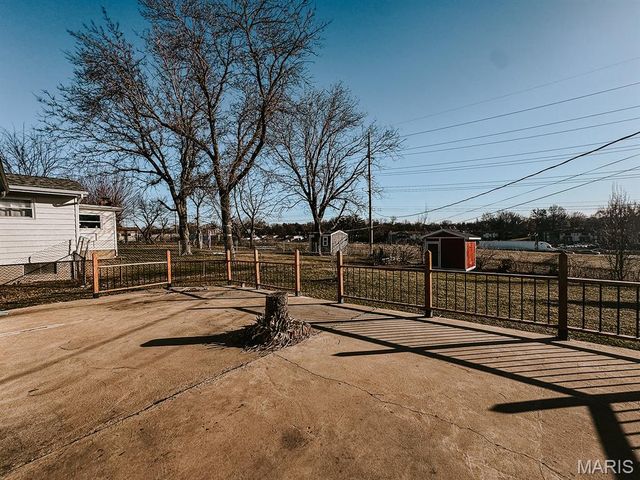 3321 Clemens Drive, St Charles, MO 63301