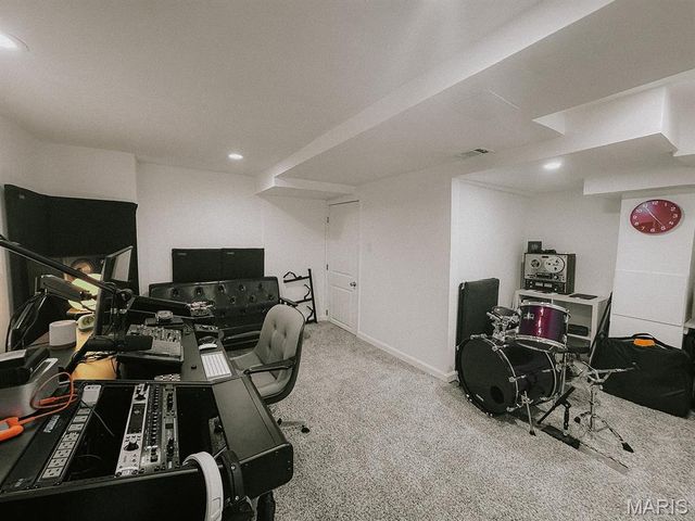 3321 Clemens Drive, St Charles, MO 63301