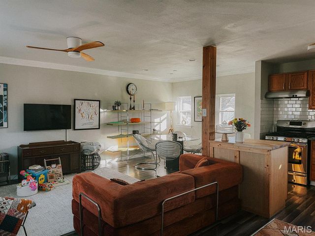 3321 Clemens Drive, St Charles, MO 63301