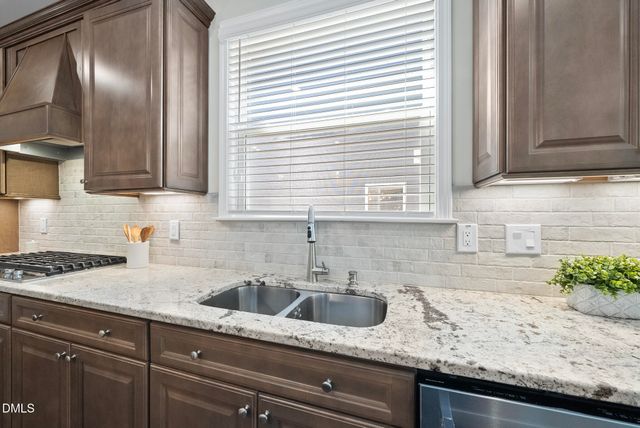 2017 Red Pine Trail, Fuquay Varina, NC 27526