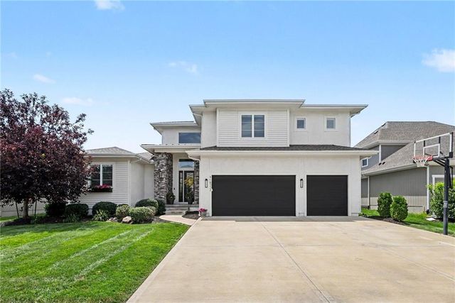18332 Monrovia Street, Overland Park, KS 66013