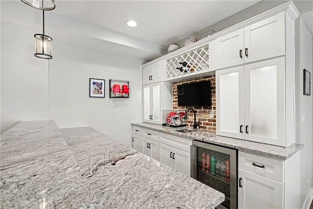18332 Monrovia Street, Overland Park, KS 66013