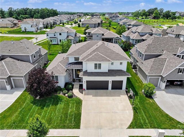 18332 Monrovia Street, Overland Park, KS 66013