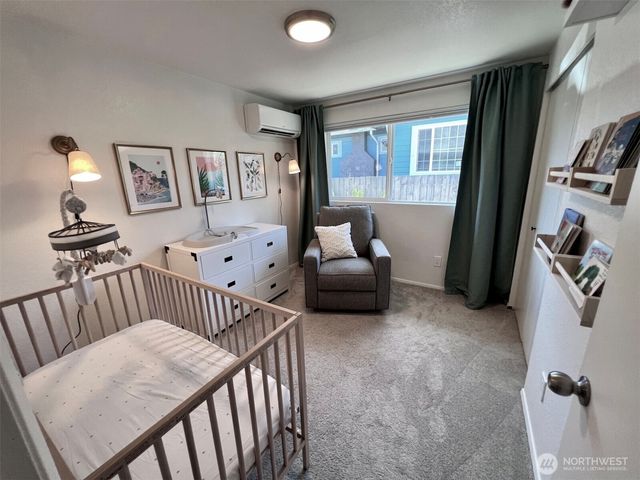 10201 17th Avenue SW, Seattle, WA 98146