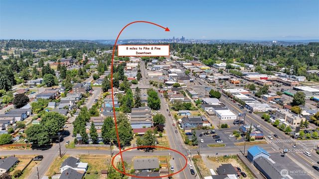 10201 17th Avenue SW, Seattle, WA 98146