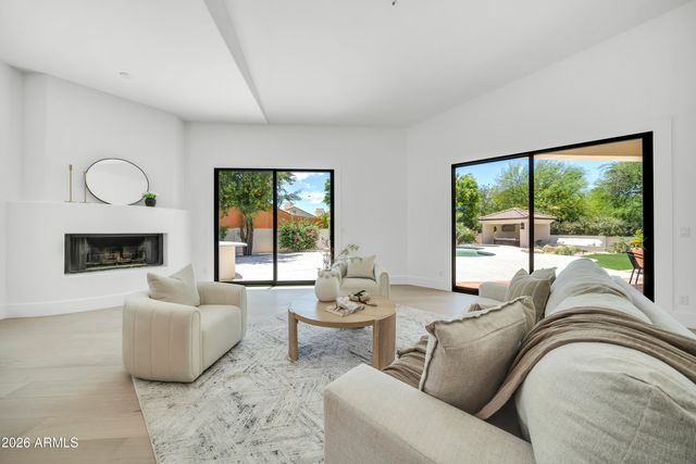 7681 E CAMPO BELLO Drive, Scottsdale, AZ 85255