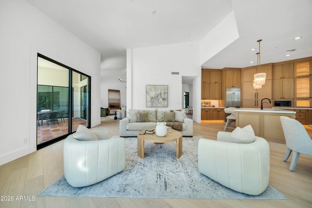 7681 E CAMPO BELLO Drive, Scottsdale, AZ 85255