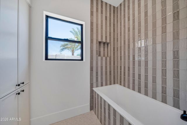 7681 E CAMPO BELLO Drive, Scottsdale, AZ 85255