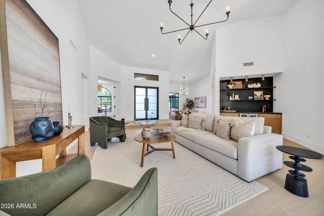 7681 E CAMPO BELLO Drive, Scottsdale, AZ 85255