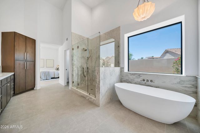 7681 E CAMPO BELLO Drive, Scottsdale, AZ 85255