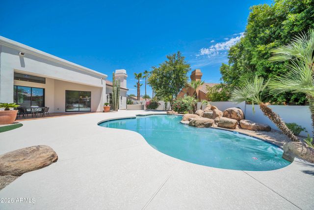 7681 E CAMPO BELLO Drive, Scottsdale, AZ 85255