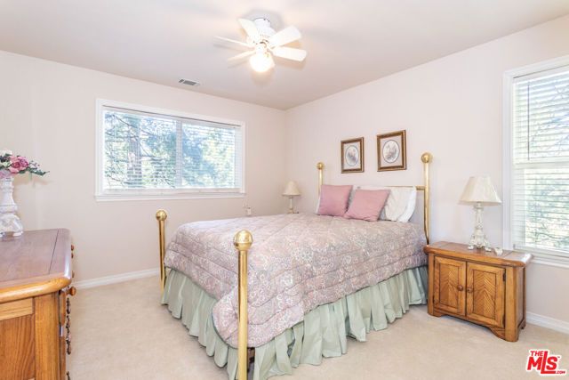 795 Zurich Drive, Lake Arrowhead, CA 92352