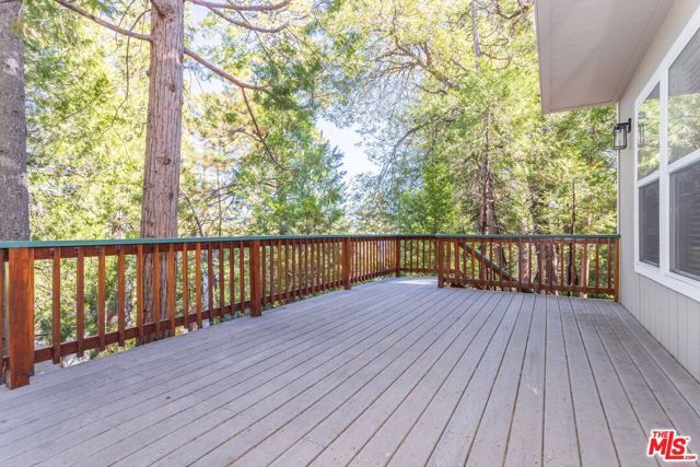 795 Zurich Drive, Lake Arrowhead, CA 92352