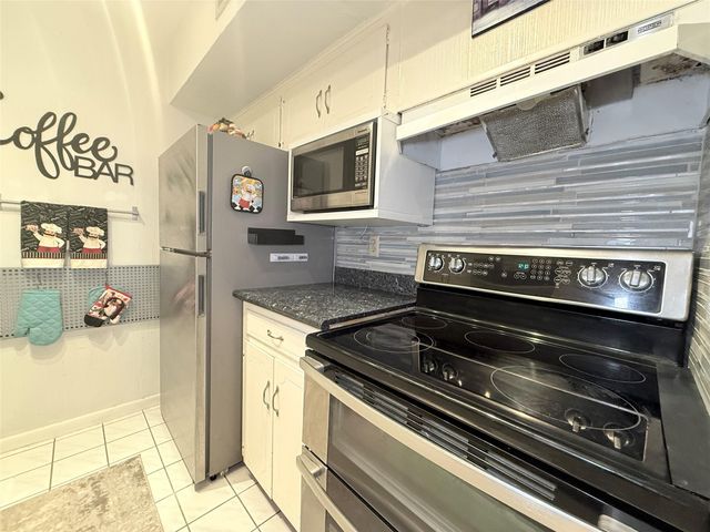 5861 Inwood Drive 6, Houston, TX 77057