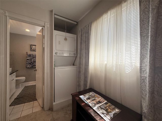 5861 Inwood Drive 6, Houston, TX 77057