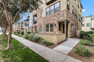 2743 S BALSAM Drive, Gilbert, AZ 85295