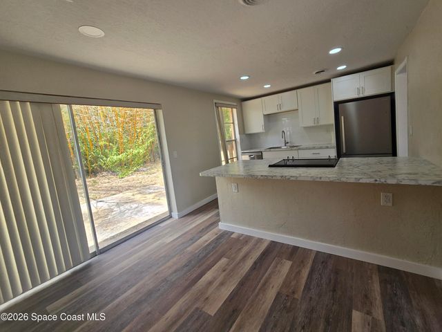 39 E Azalea Circle, Rockledge, FL 32955