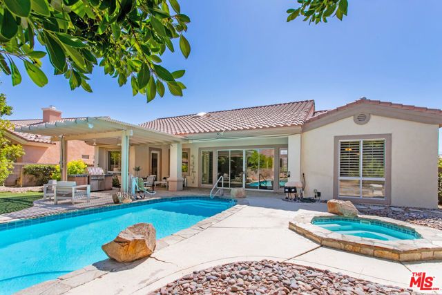 39314 Blossom Circle, Palm Desert, CA 92211