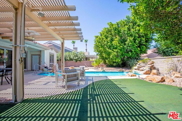 39314 Blossom Circle, Palm Desert, CA 92211
