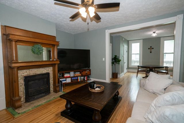 816 W State Street, Springfield, MO 65806