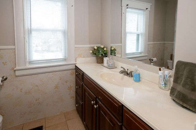 816 W State Street, Springfield, MO 65806