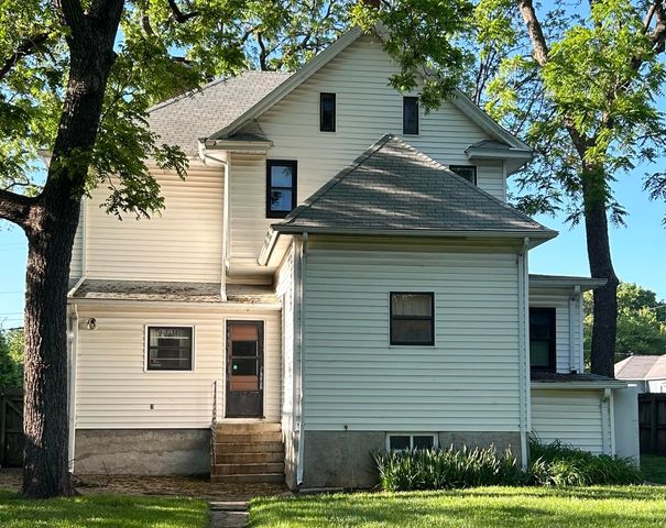 816 W State Street, Springfield, MO 65806