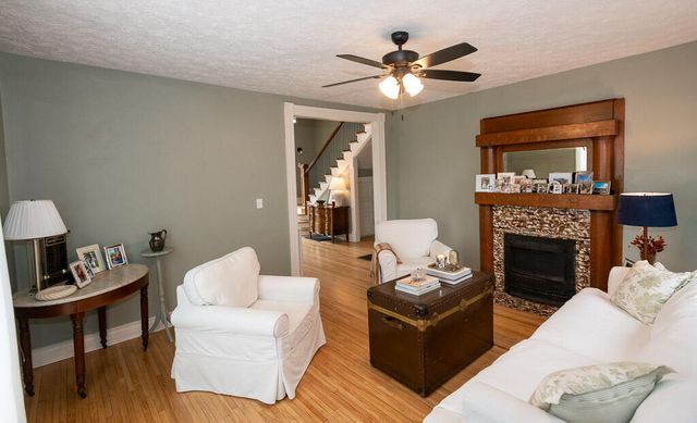 816 W State Street, Springfield, MO 65806