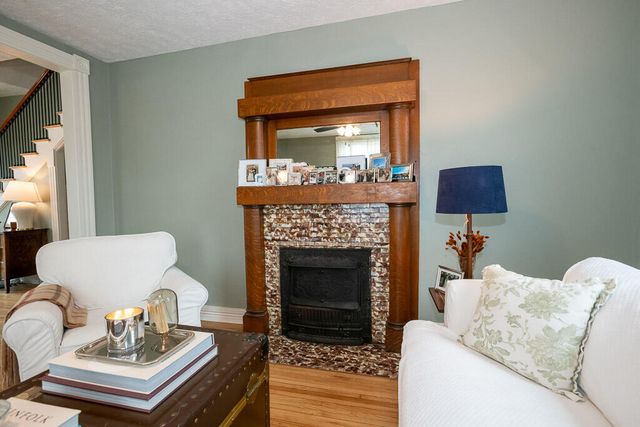 816 W State Street, Springfield, MO 65806