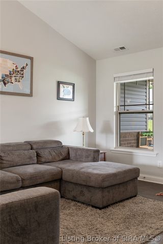 9010 Woodford Drive, Charlestown, IN 47111