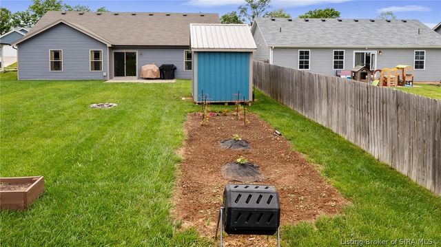 9010 Woodford Drive, Charlestown, IN 47111