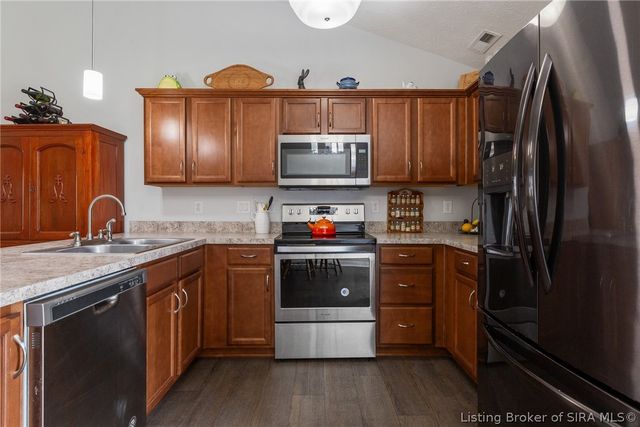 9010 Woodford Drive, Charlestown, IN 47111