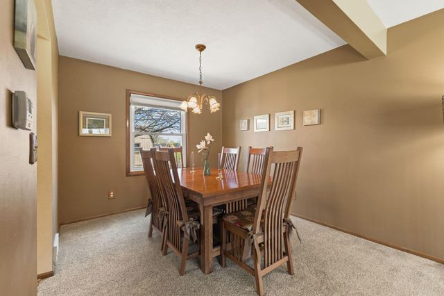 743 Mccallum Drive, New Brighton, MN 55112