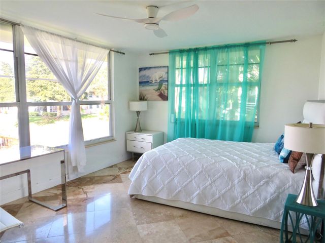 2601 S Palm Aire Drive, Pompano Beach, FL 33069