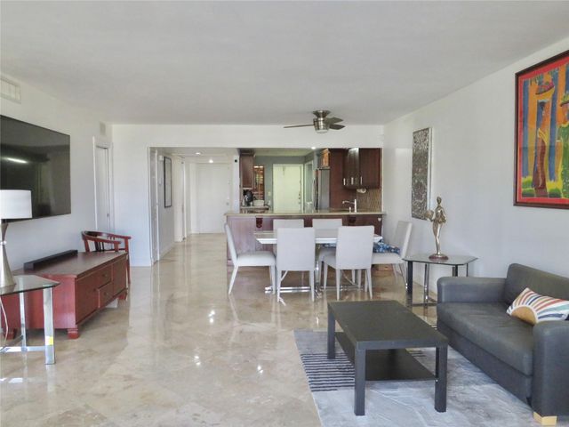 2601 S Palm Aire Drive, Pompano Beach, FL 33069