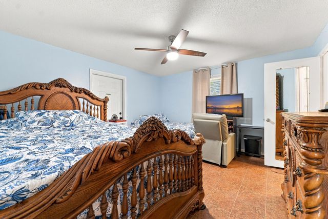 1922 S Live Oak Drive, Moncks Corner, SC 29461