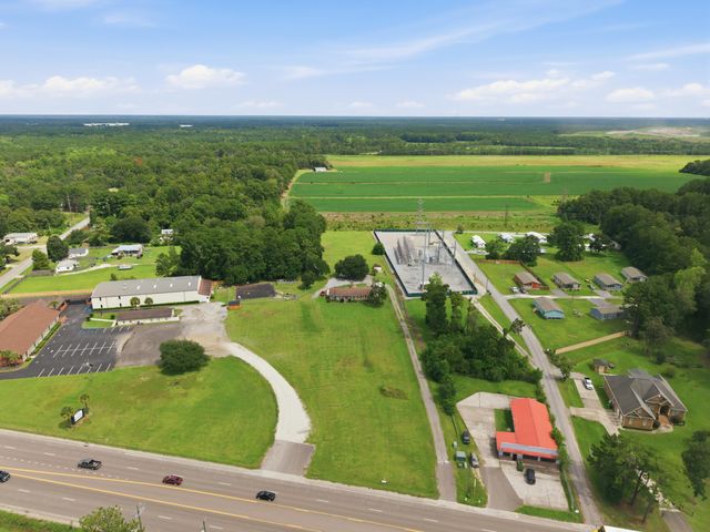 1922 S Live Oak Drive, Moncks Corner, SC 29461